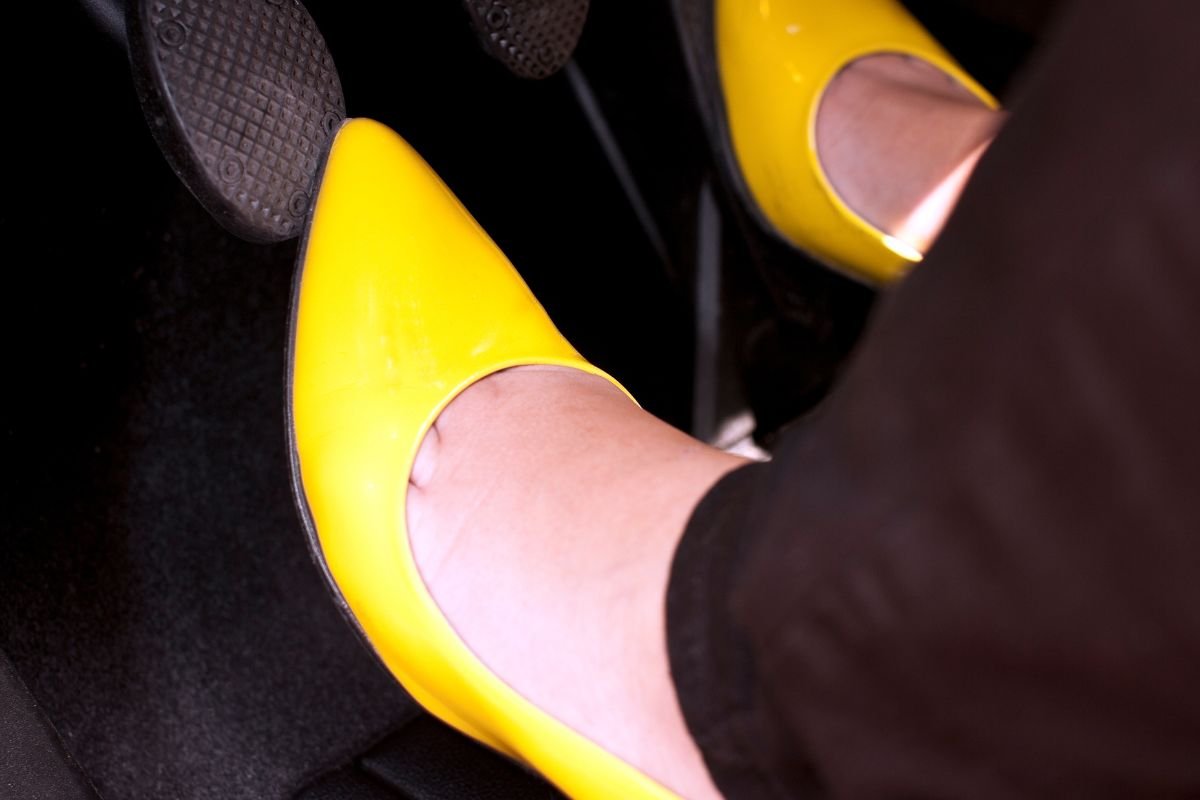 17 Vegan Dress Shoes To Brighten Up Your Wardrobe - NAK Fashion