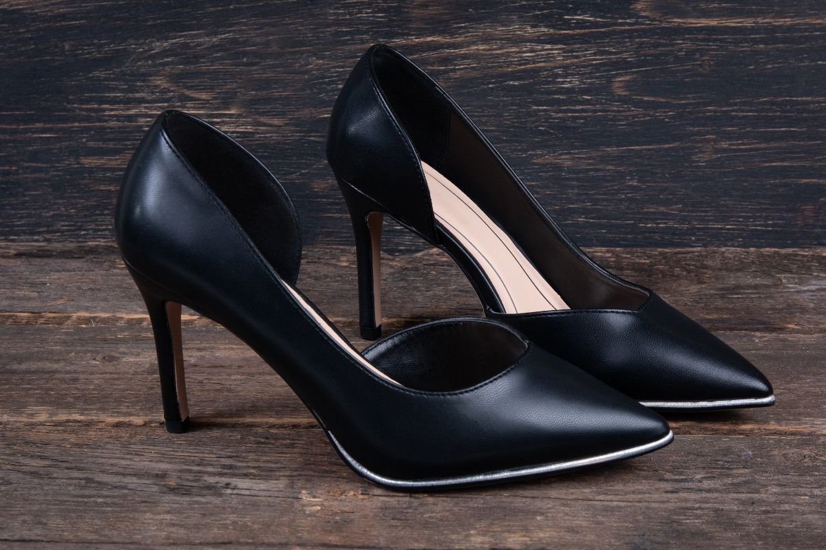 How To Style Black Faux Leather Stilettos