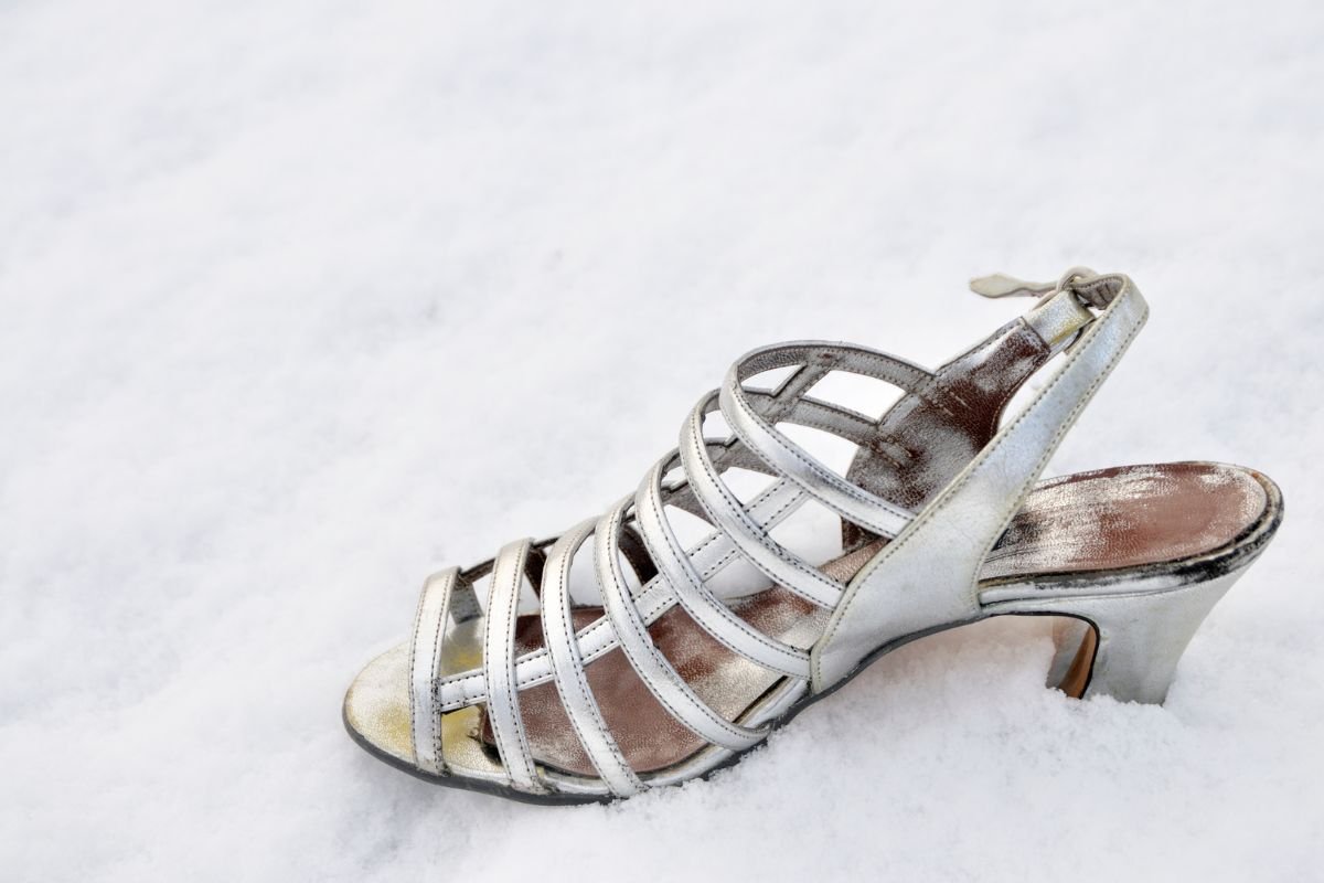 How To Style Silver Sandals